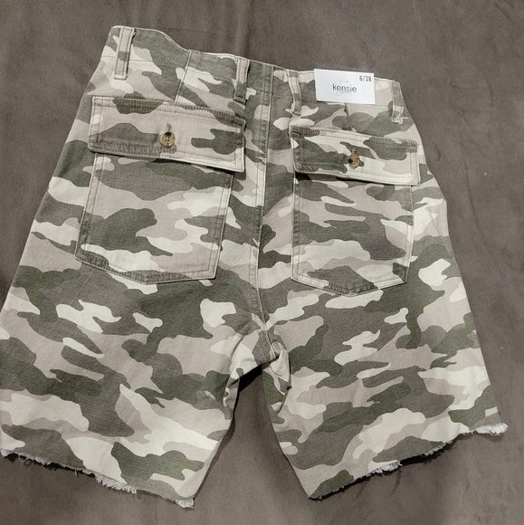 Kensie Raw Edge Utility Shorts SZ 6 - Picture 4 of 4